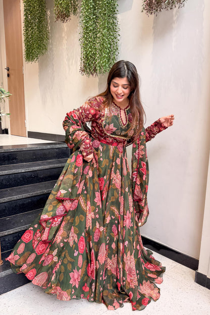 Avisha Floral Embroidered Voluminous Anarkali