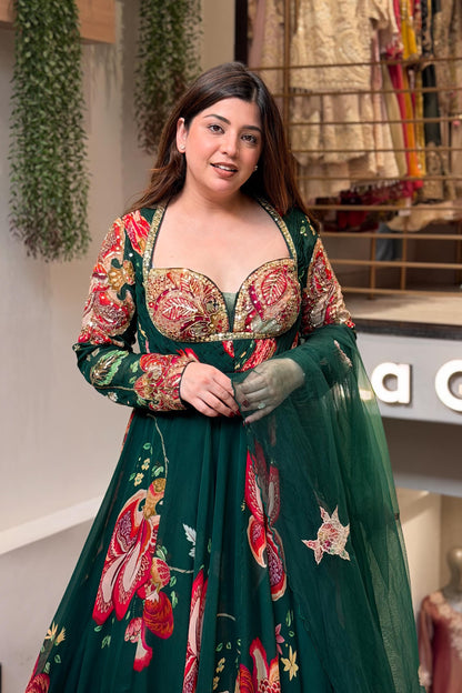 Eshal Floral Embroidered Voluminous Anarkali